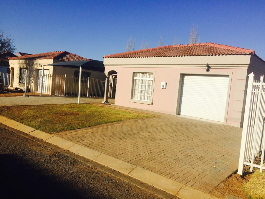 3 Bedroom Property for Sale in Mandela View Free State
